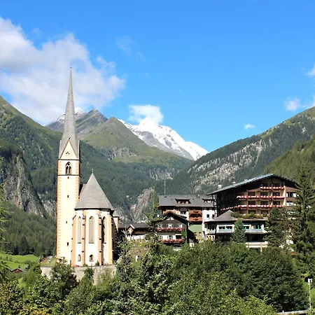 Apartment At Berghaus Glockner