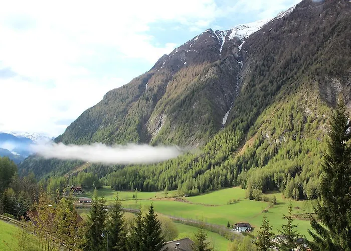 At Berghaus Glockner
